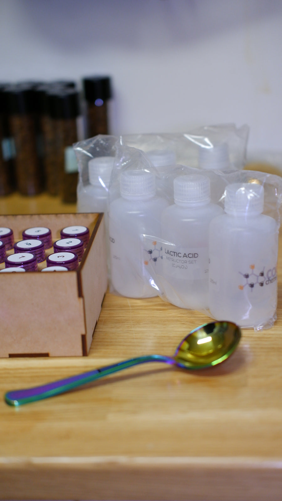 Recognising acids in coffee